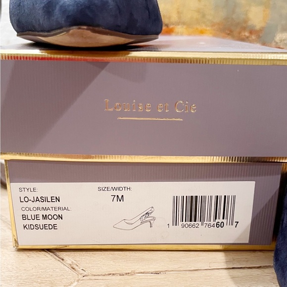 Louise et Cie Navy Suede Slingback 7M, EUC, 2” Heel, Pointy Toe, In Box - Picture 7 of 7